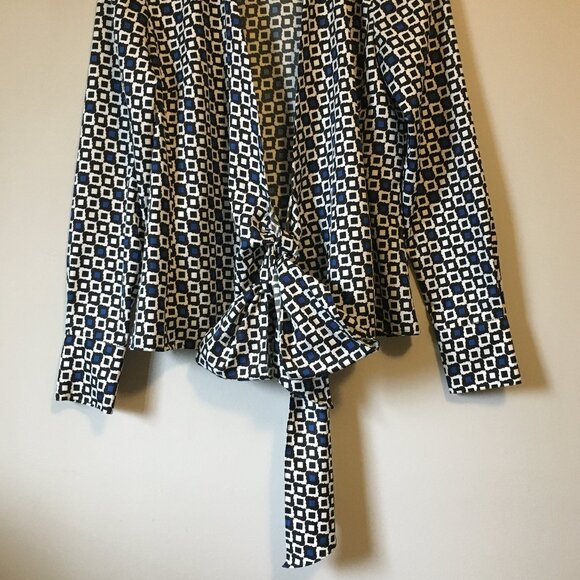 Ann Taylor Designer Ogee Print Tie Hem Dress Shirt - Picture 3 of 16